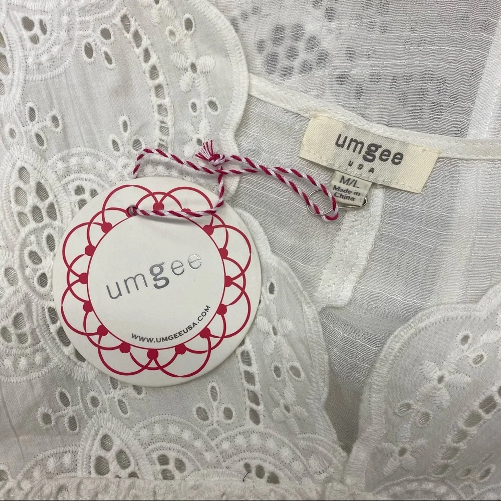 NWT Umgee White Poncho Blouse - Picture 8 of 9